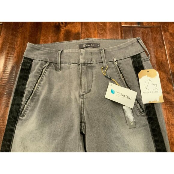 Level 99 Gray Skinny Jeans W/ Black Side Stripe and Zipper Detail, Size 24 - Picture 2 of 8